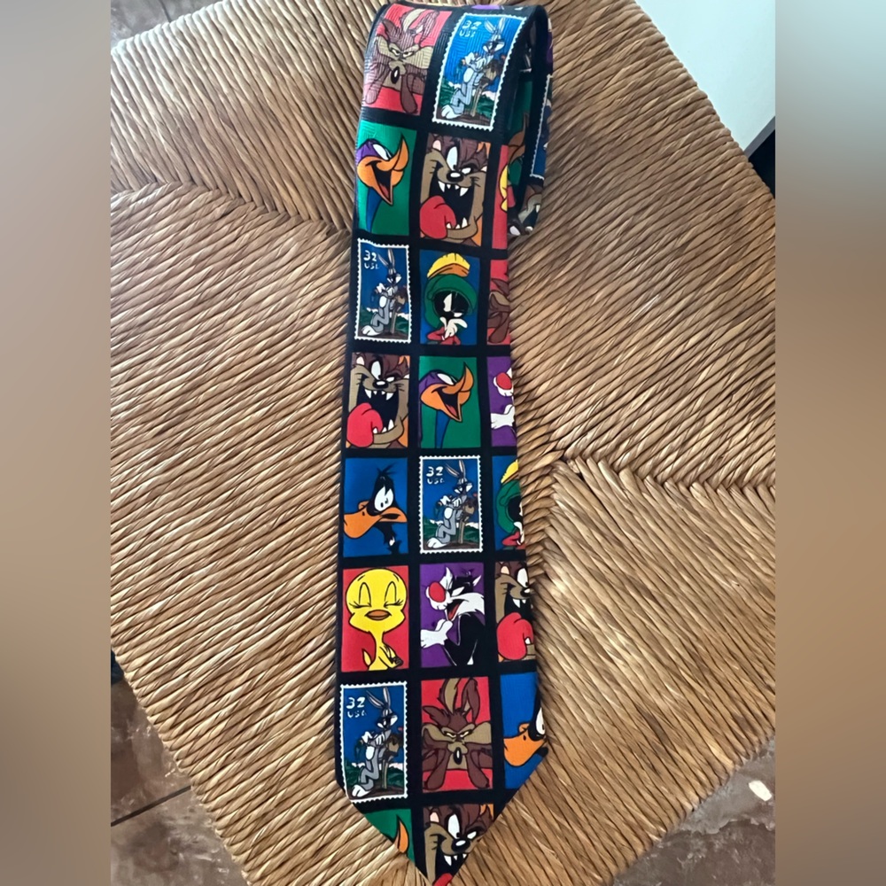 Vintage 1997 Looney Tunes Stamp Collection Necktie Collaboration USPS